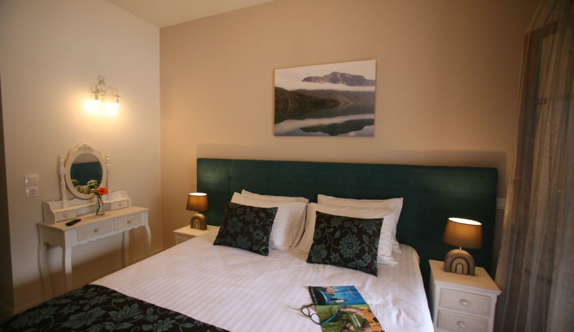 Double room Corfu Ipsos